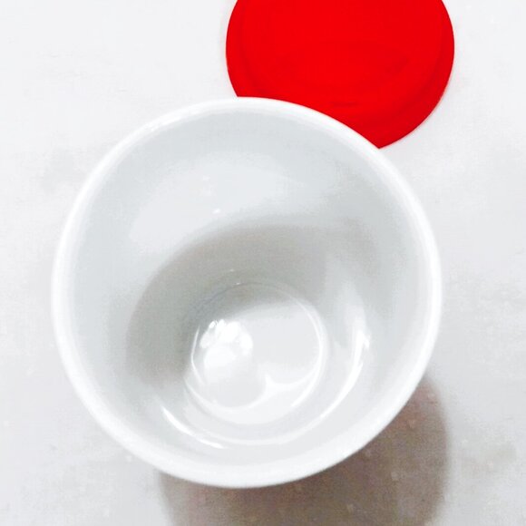 Laura Secord Ceramic Travel Coffee Tumbler with Red Silicone Grip And Lid - Picture 8 of 8